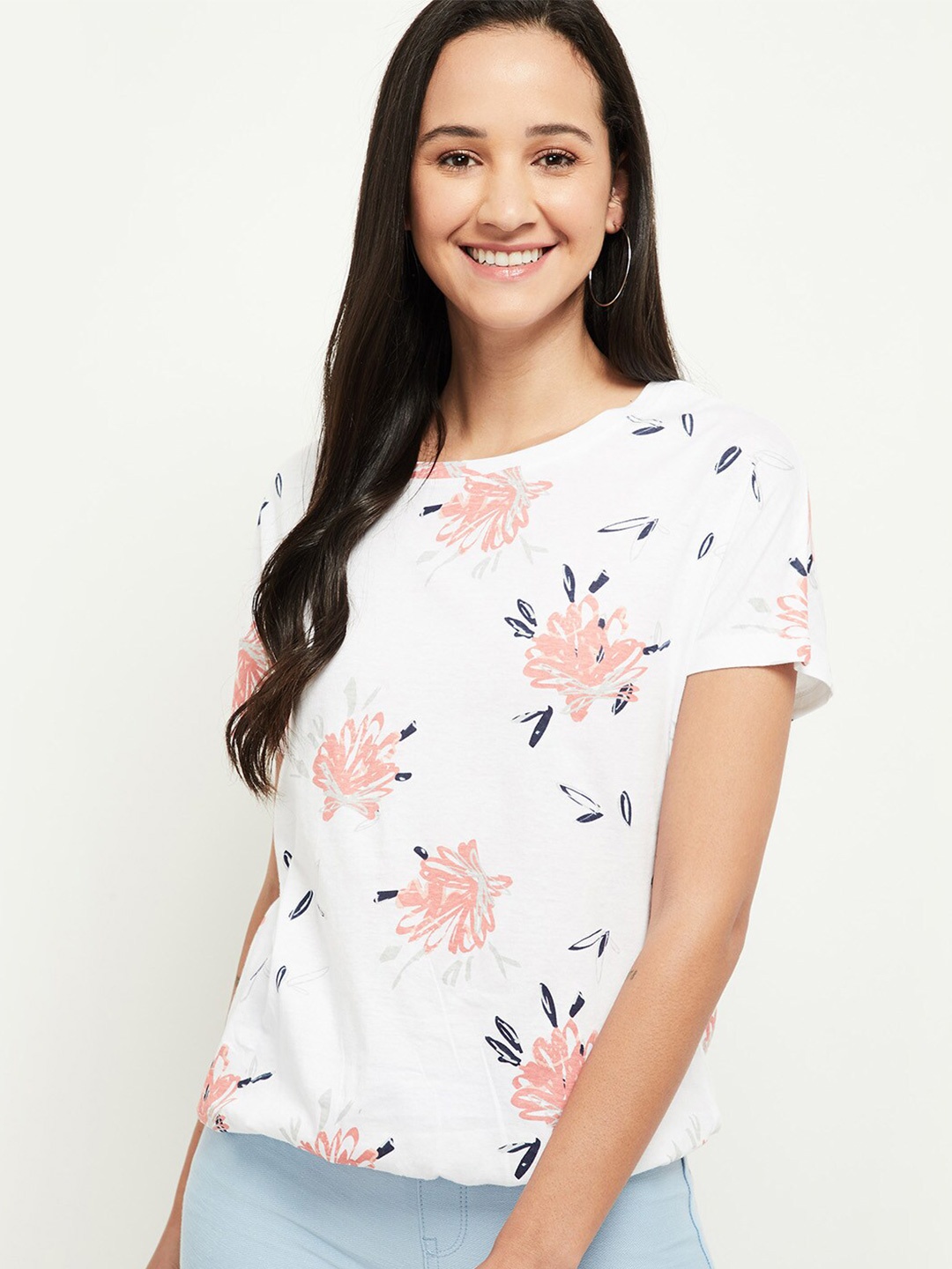 

max Women White & Peach Floral Extended Sleeves T-shirt