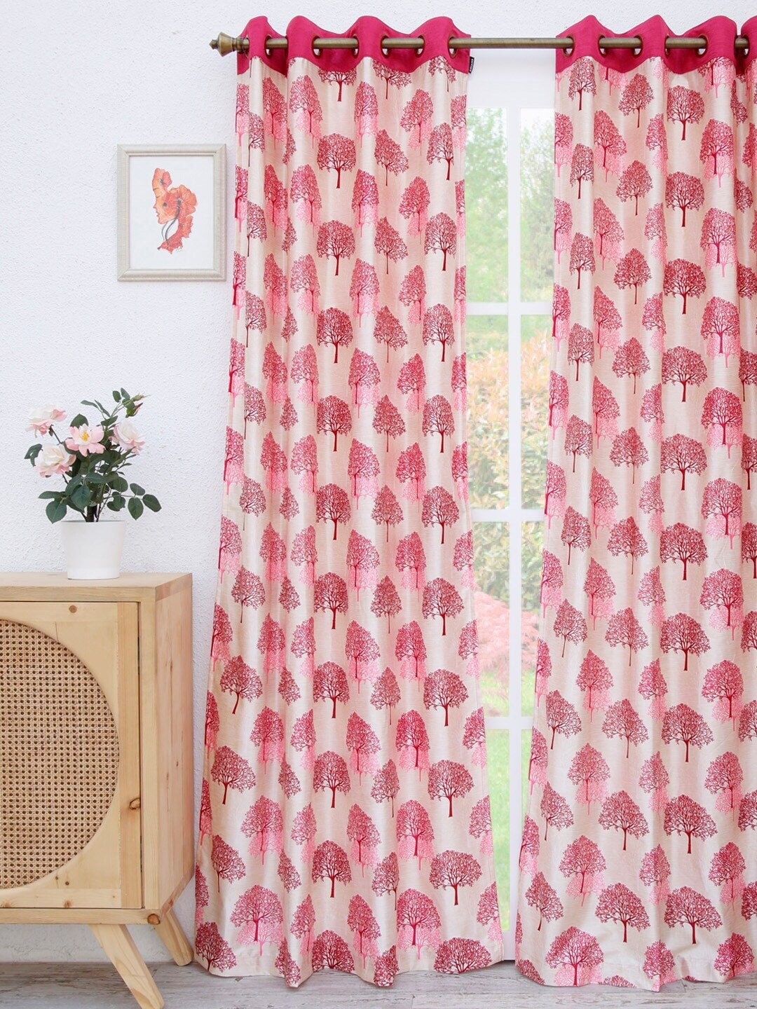 

Ariana Pink & White Floral Door Curtain