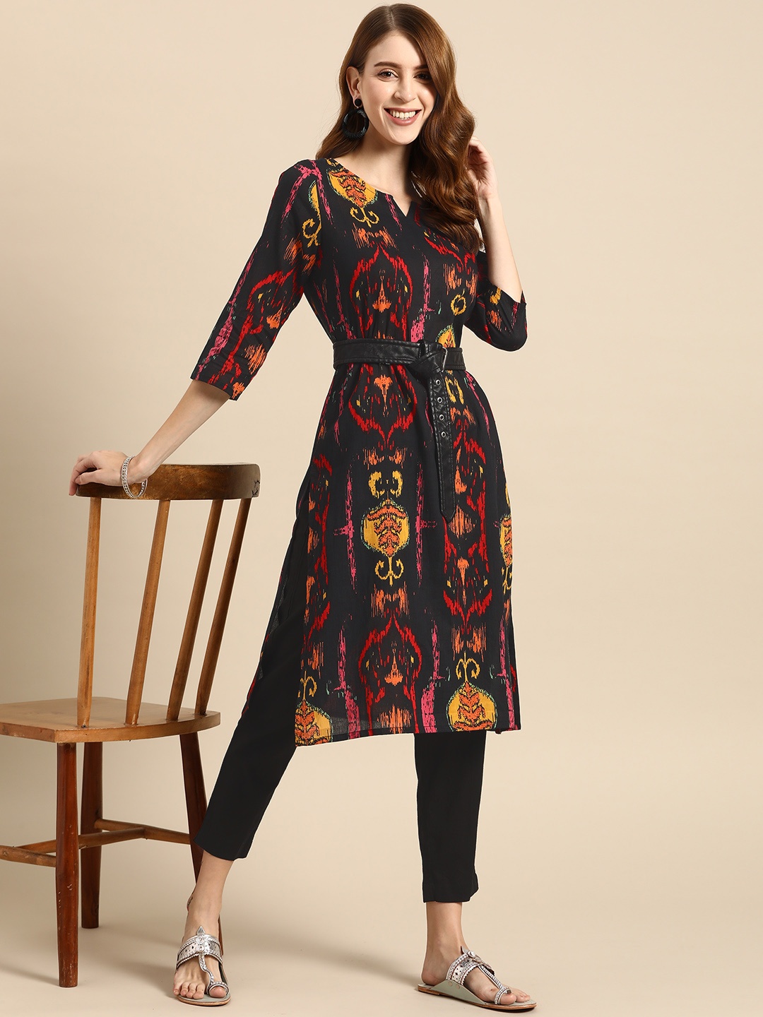 

Sangria Women Black Ethnic Motifs Printed Pure Cotton Kurta with Trousers