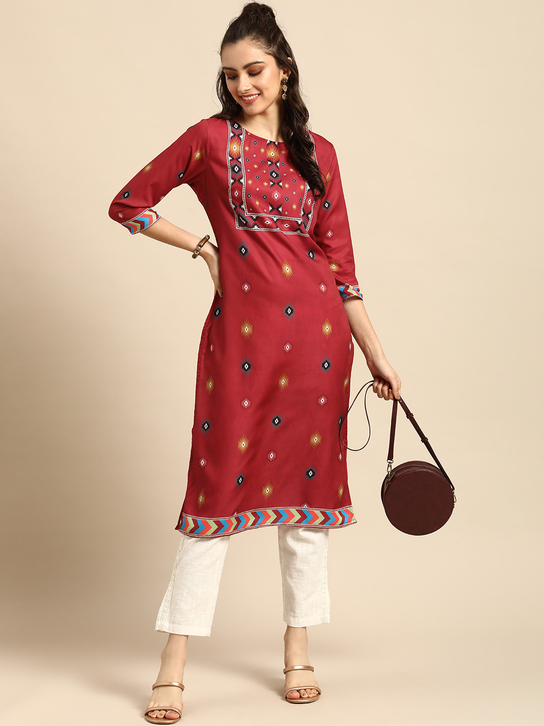 

Sangria Women Maroon Ethnic Motifs Printed Kurta