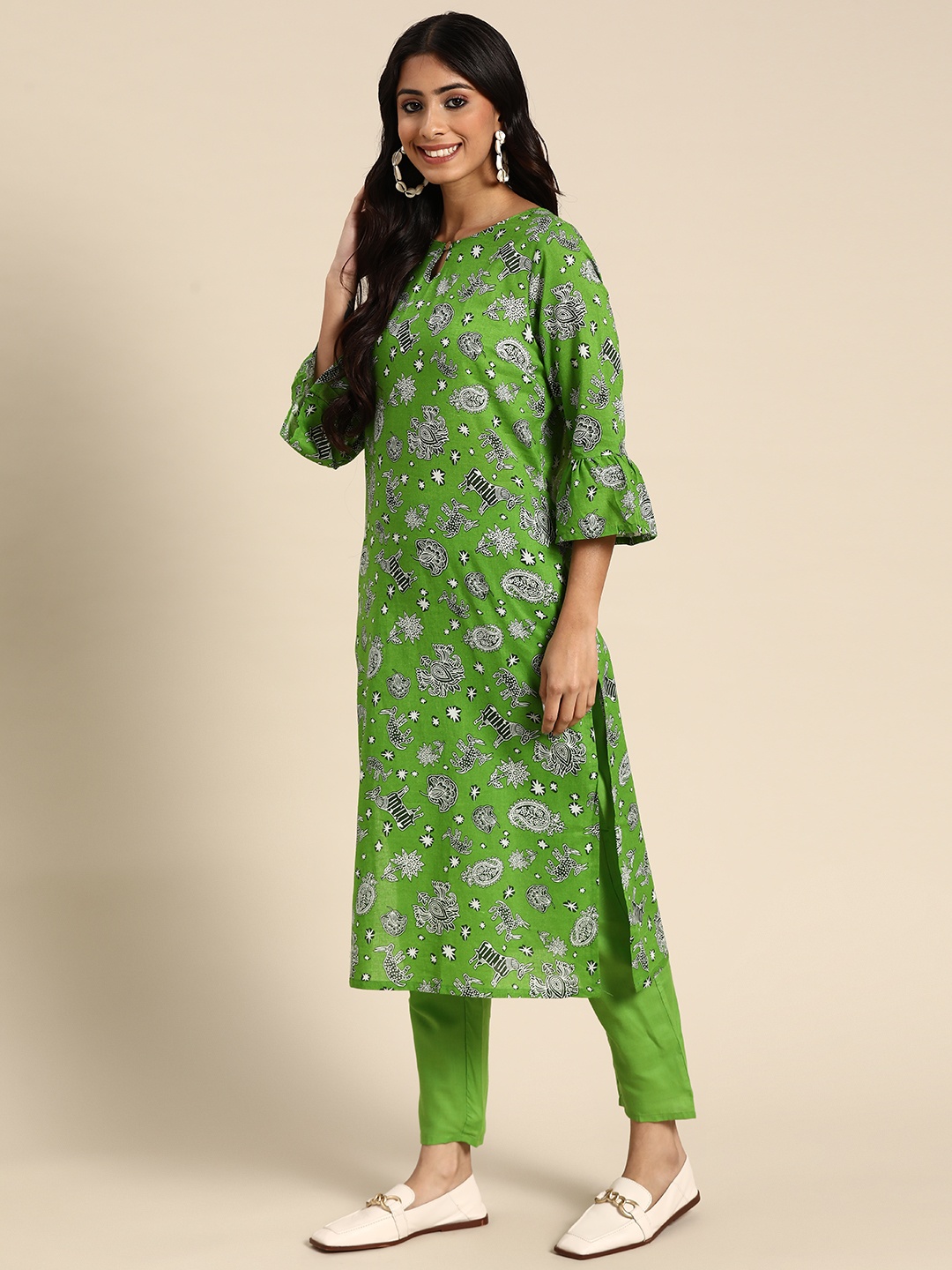 

Sangria Women Green Ethnic Motifs Printed Pure Cotton Kurta with Trousers
