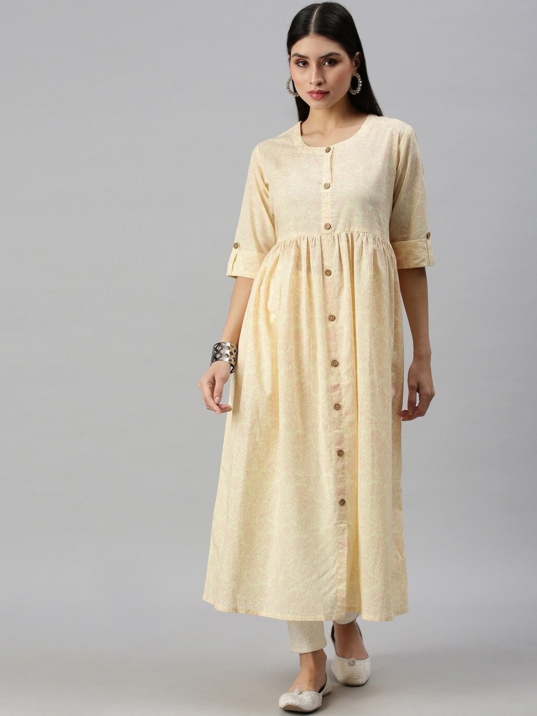 

SHOWOFF Women Yellow Printed Kurta