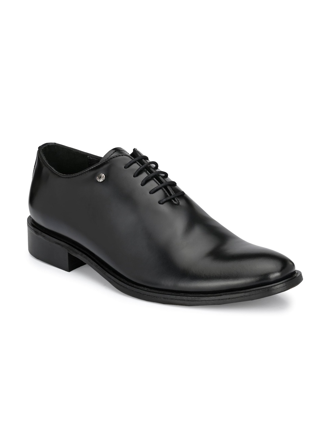 

Hitz Men Black Solid Formal Oxfords