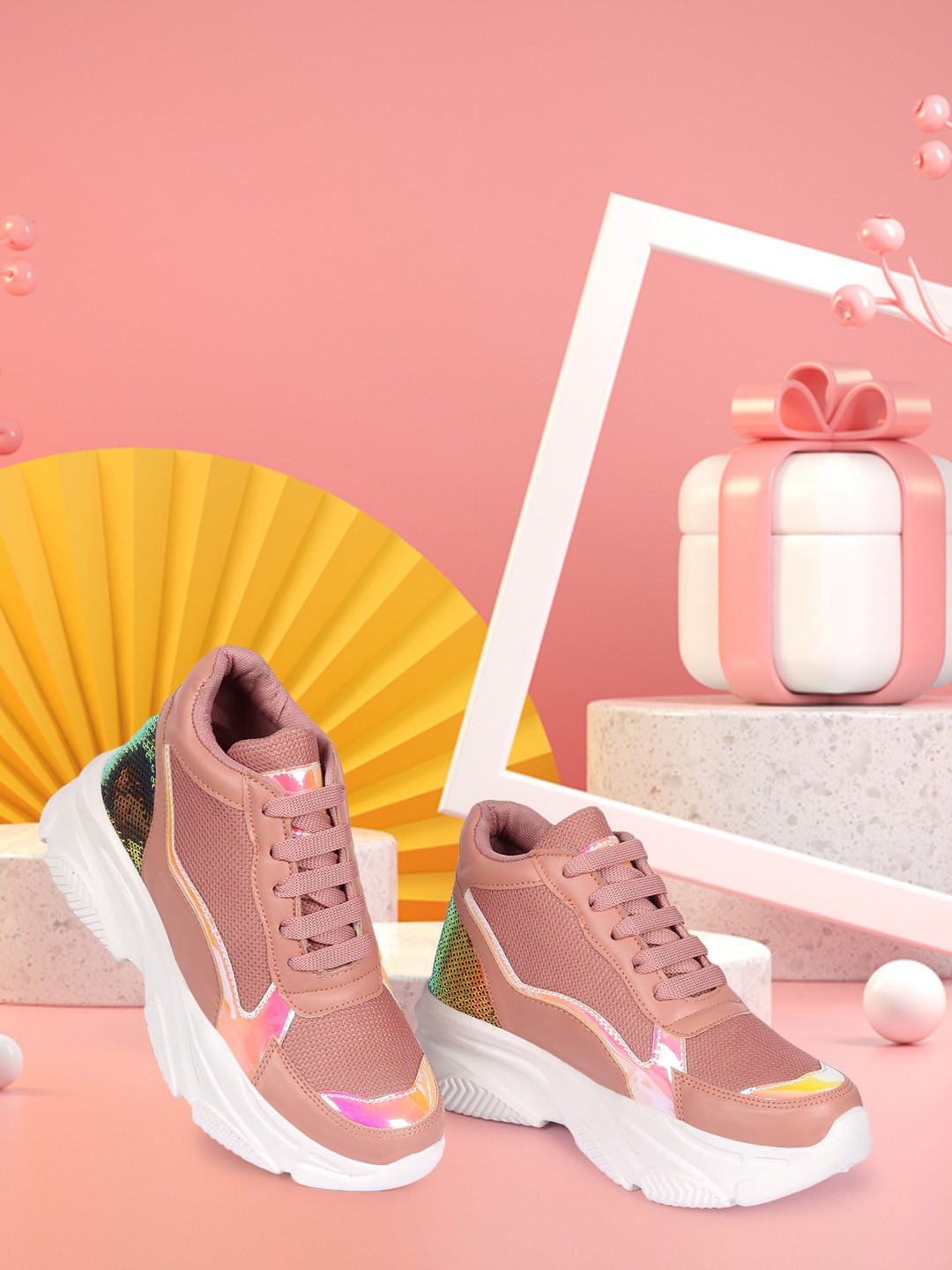 

ZAPATOZ Women Peach-Coloured Colourblocked Lightweight Sneakers