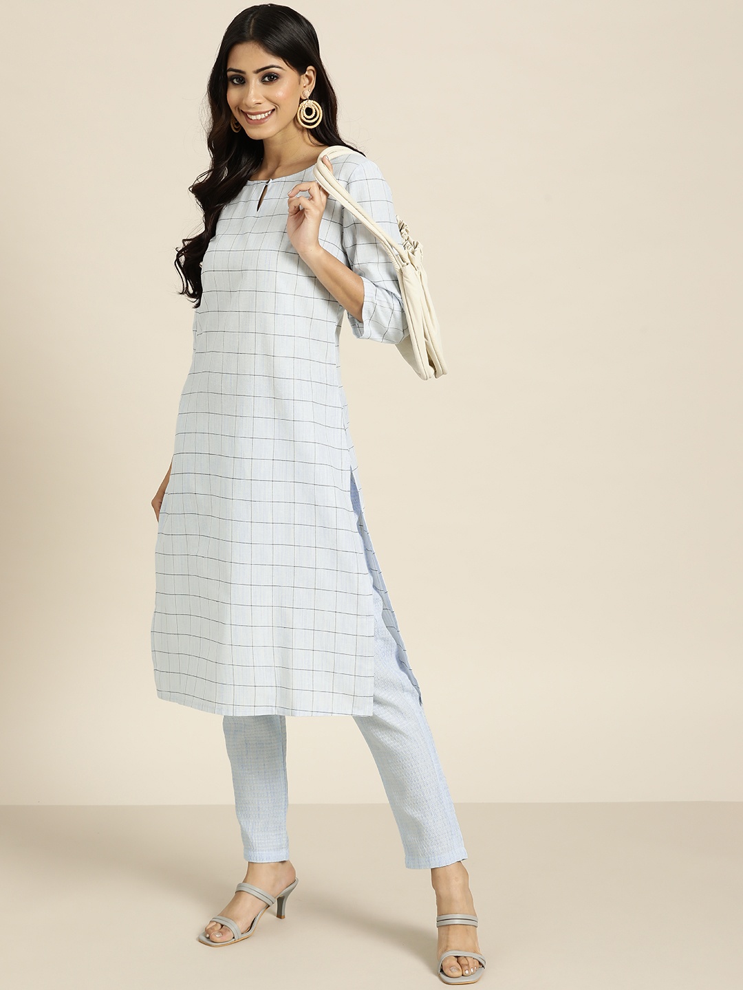 

Sangria Women Blue Checked Print Kurta with Trousers