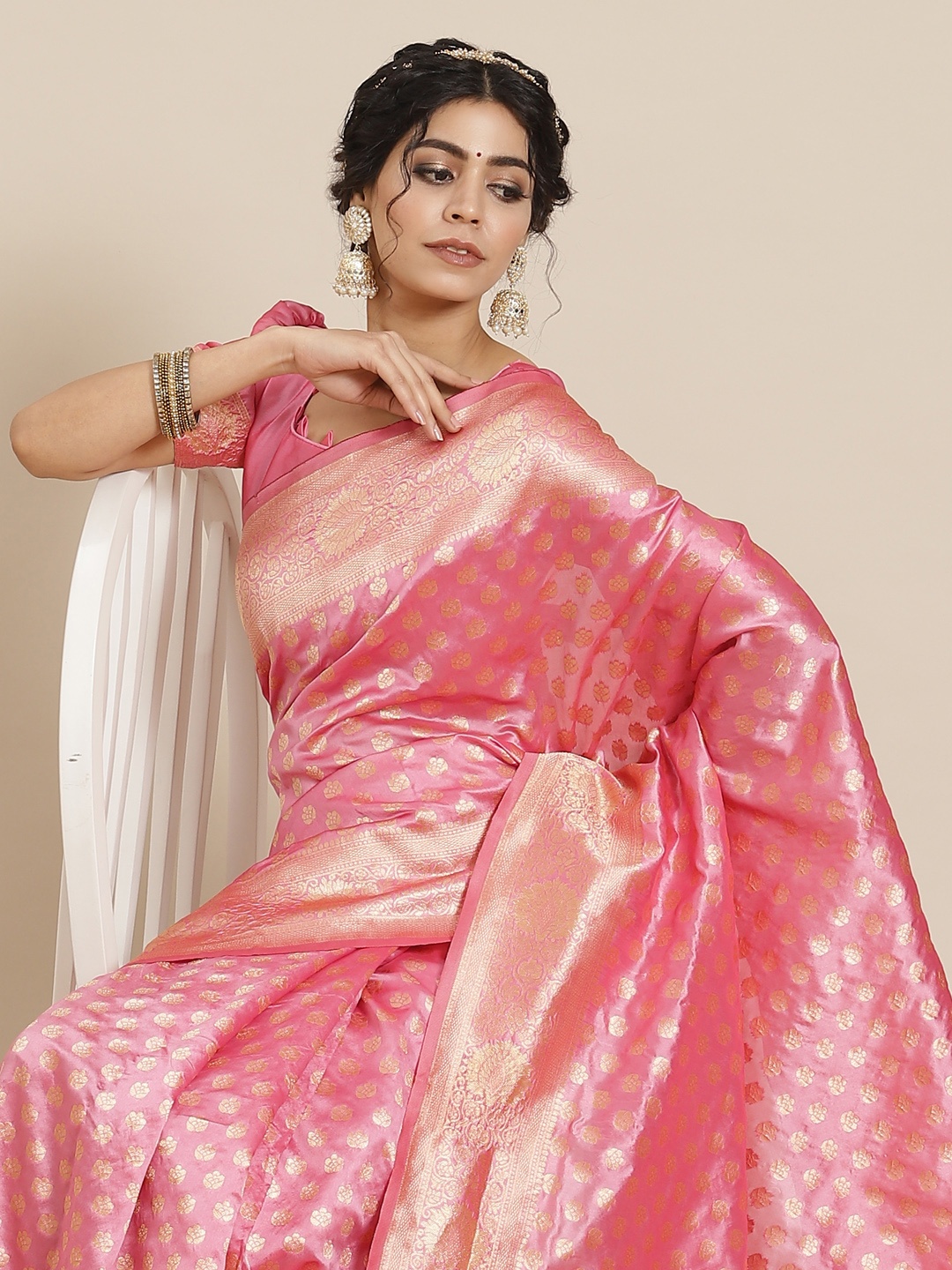 

Mitera Pink Woven Design Zari Silk Blend Dharmavaram Saree