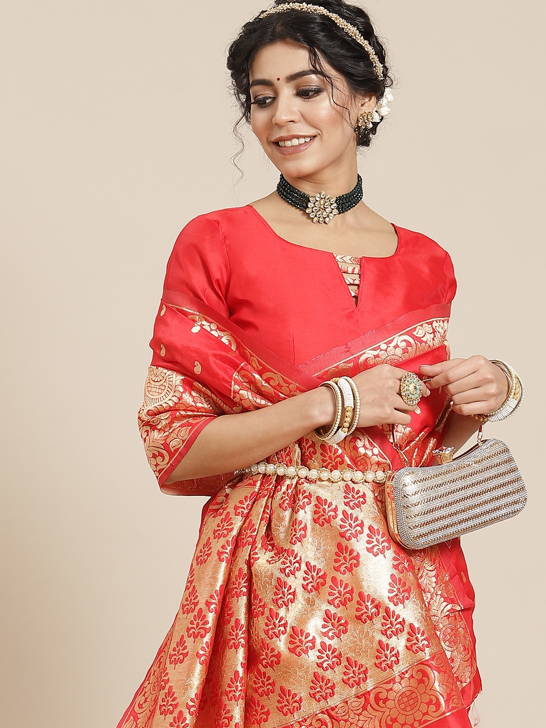 

Mitera Red Ethnic Motifs Zari Silk Blend Mysore Silk Saree