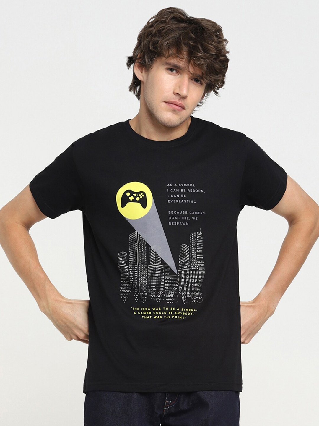 

Bewakoof Men Black Printed Pure Cotton T-shirt
