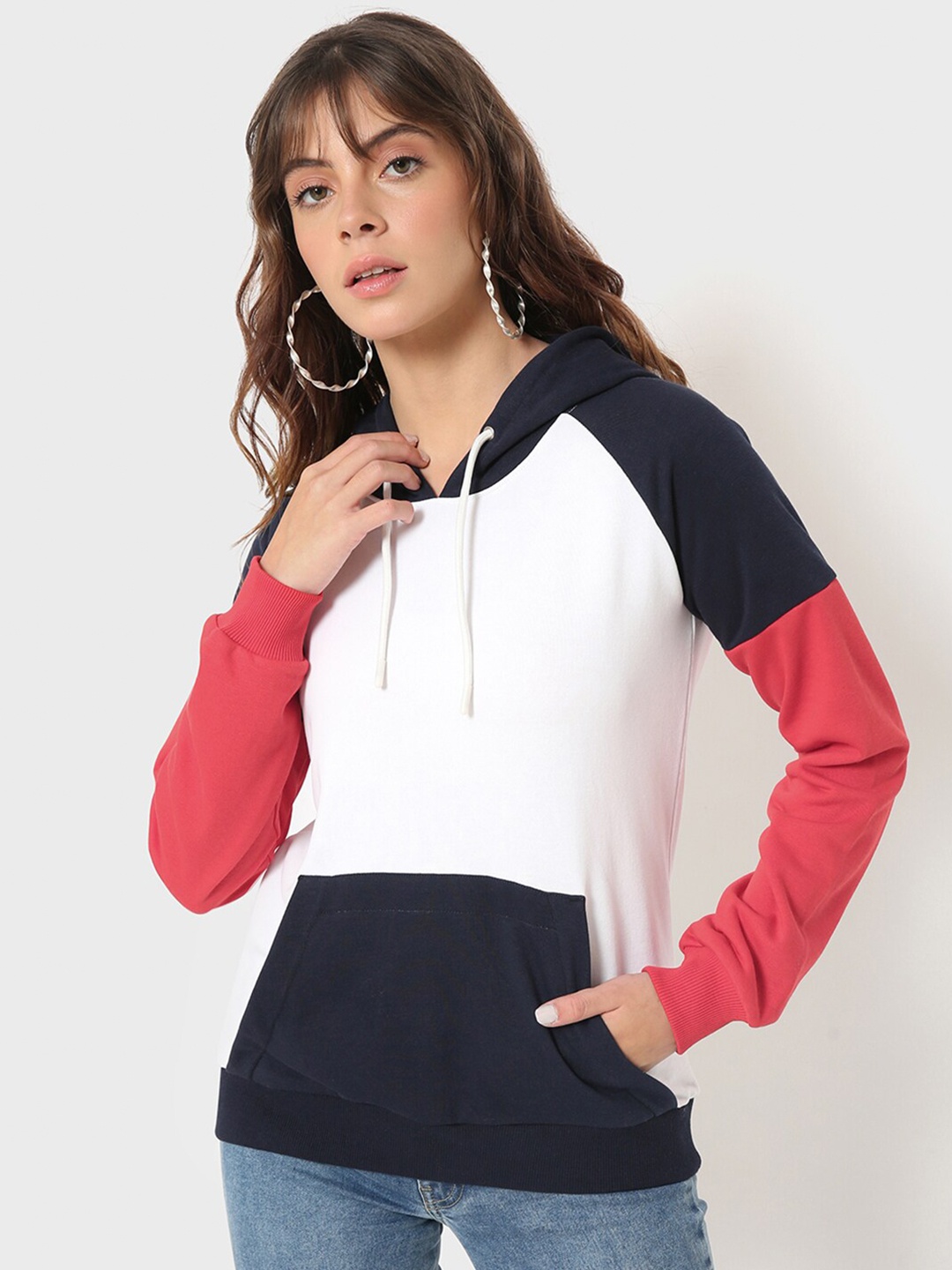 

Bewakoof Women White Colourblocked Hooded Sweatshirt