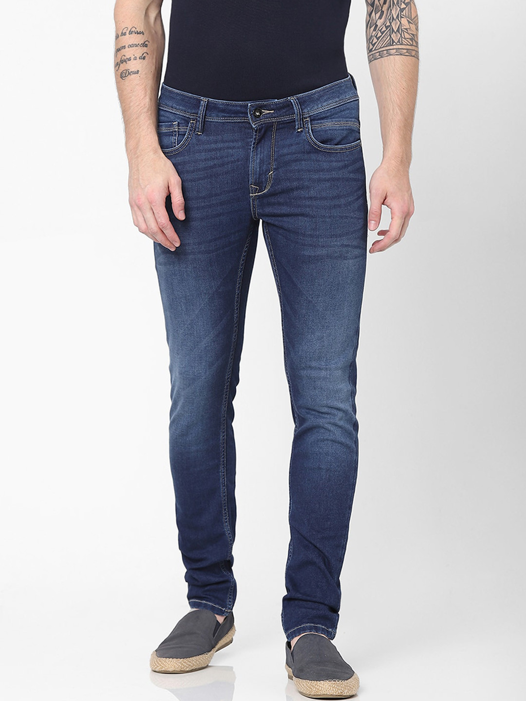 

Celio Men Blue Skinny Fit Light Fade Stretchable Jeans