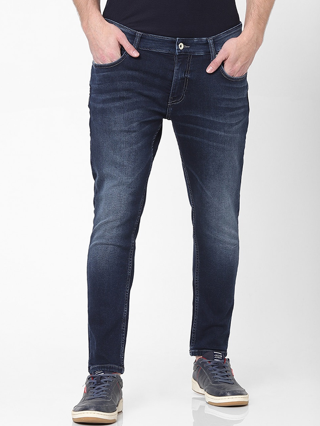 

Celio Men Blue Skinny Fit Heavy Fade Stretchable Jeans
