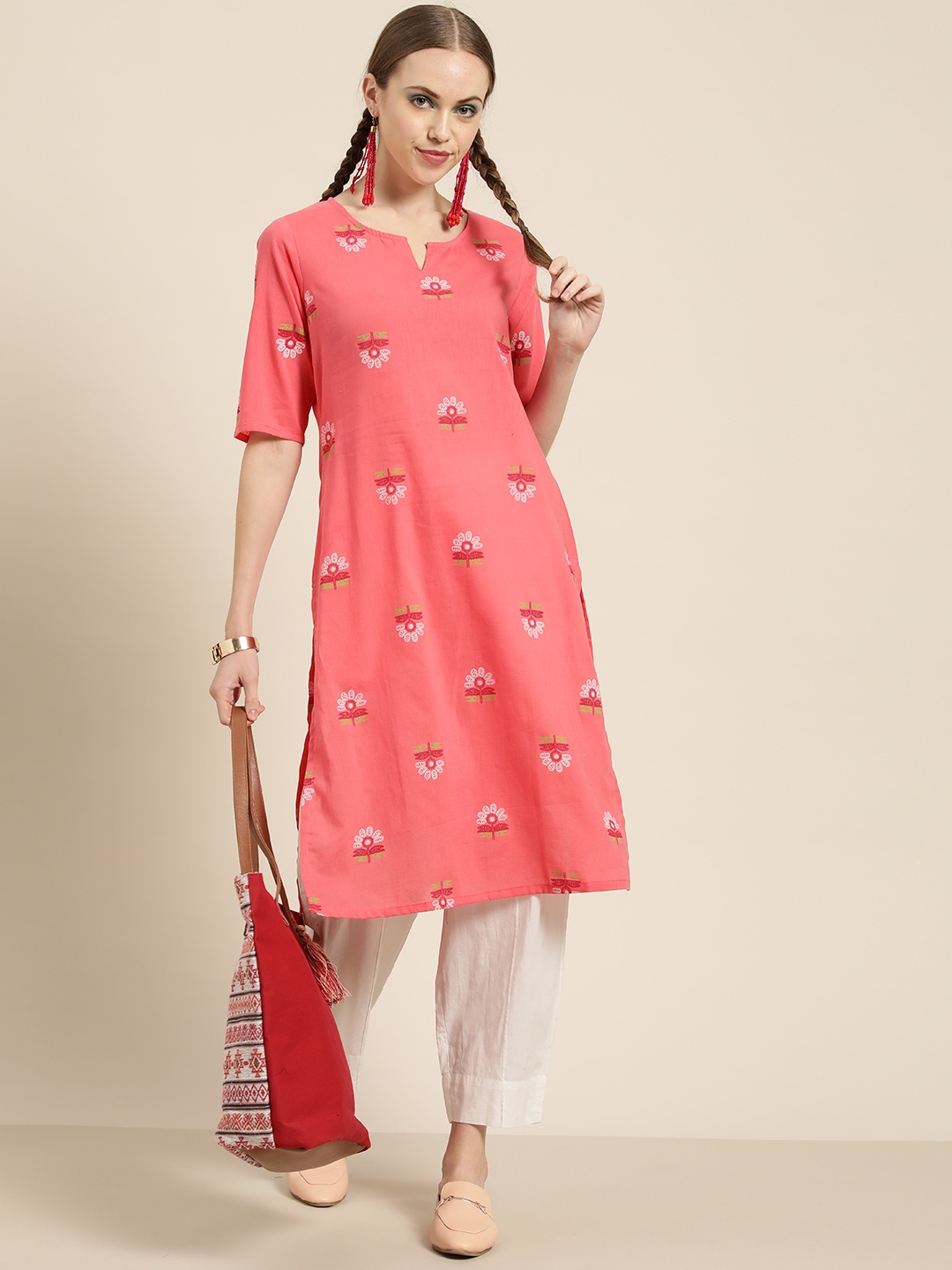

Sangria Women Pink & White Floral Printed A-line Pure Cotton Kurta