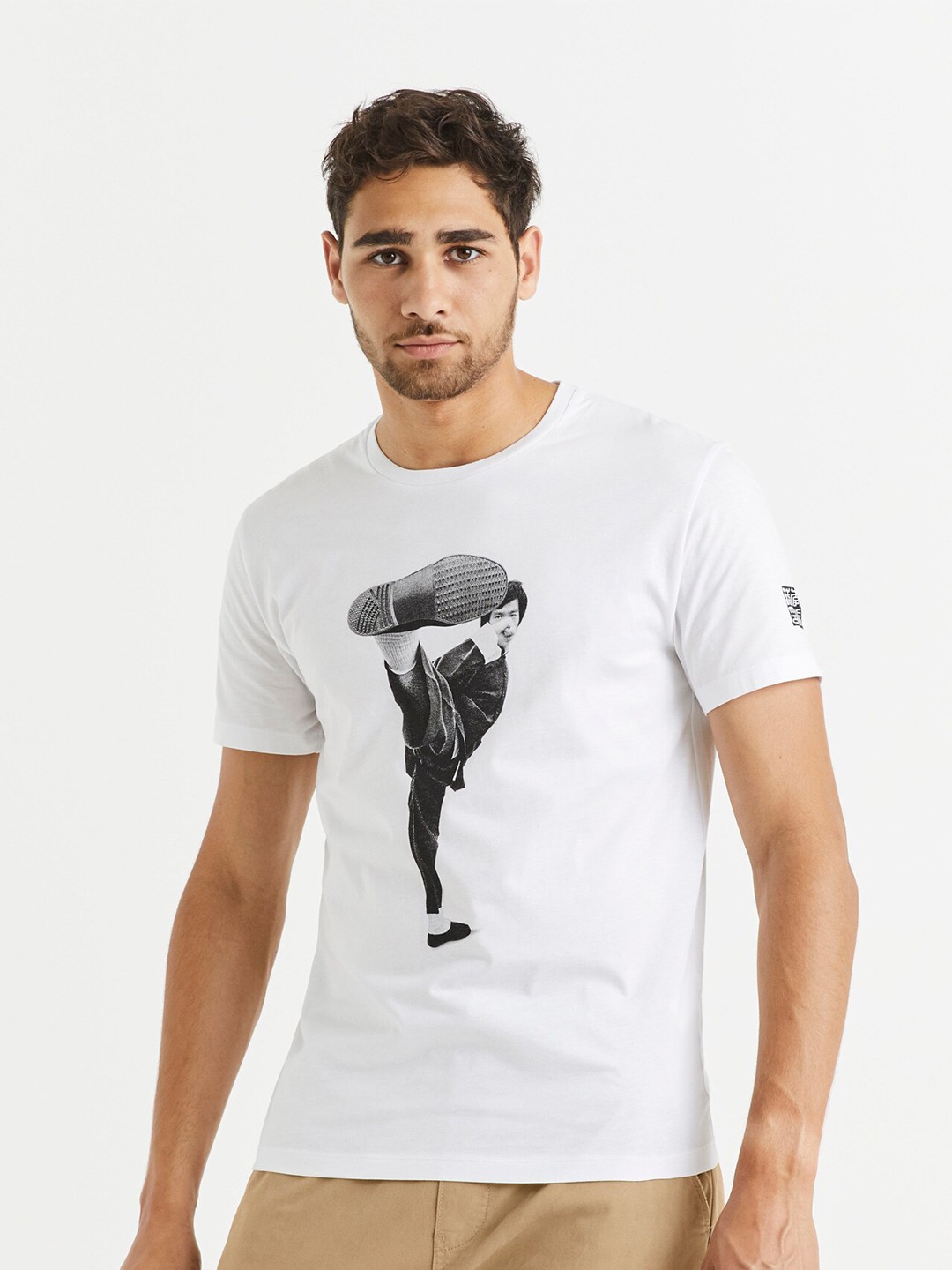 

Celio Men White Printed T-shirt