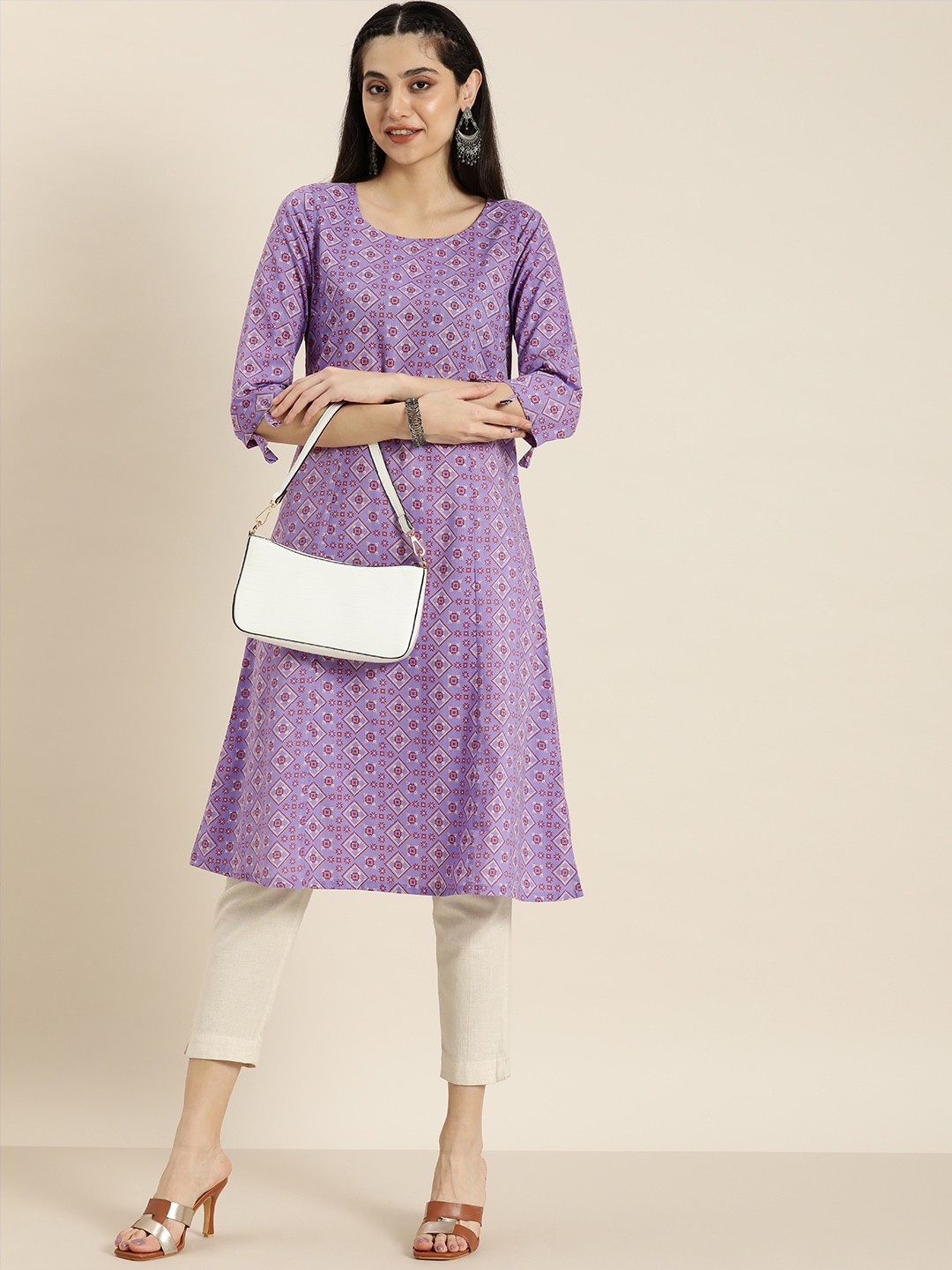 

Moda Rapido Women Purple & Red Ethnic Motifs Printed Kurta