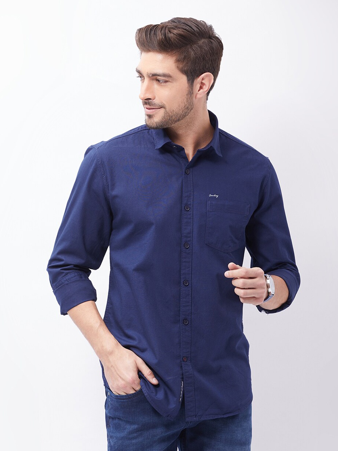 

Oxemberg Men Navy Blue Classic Slim Fit Casual Shirt