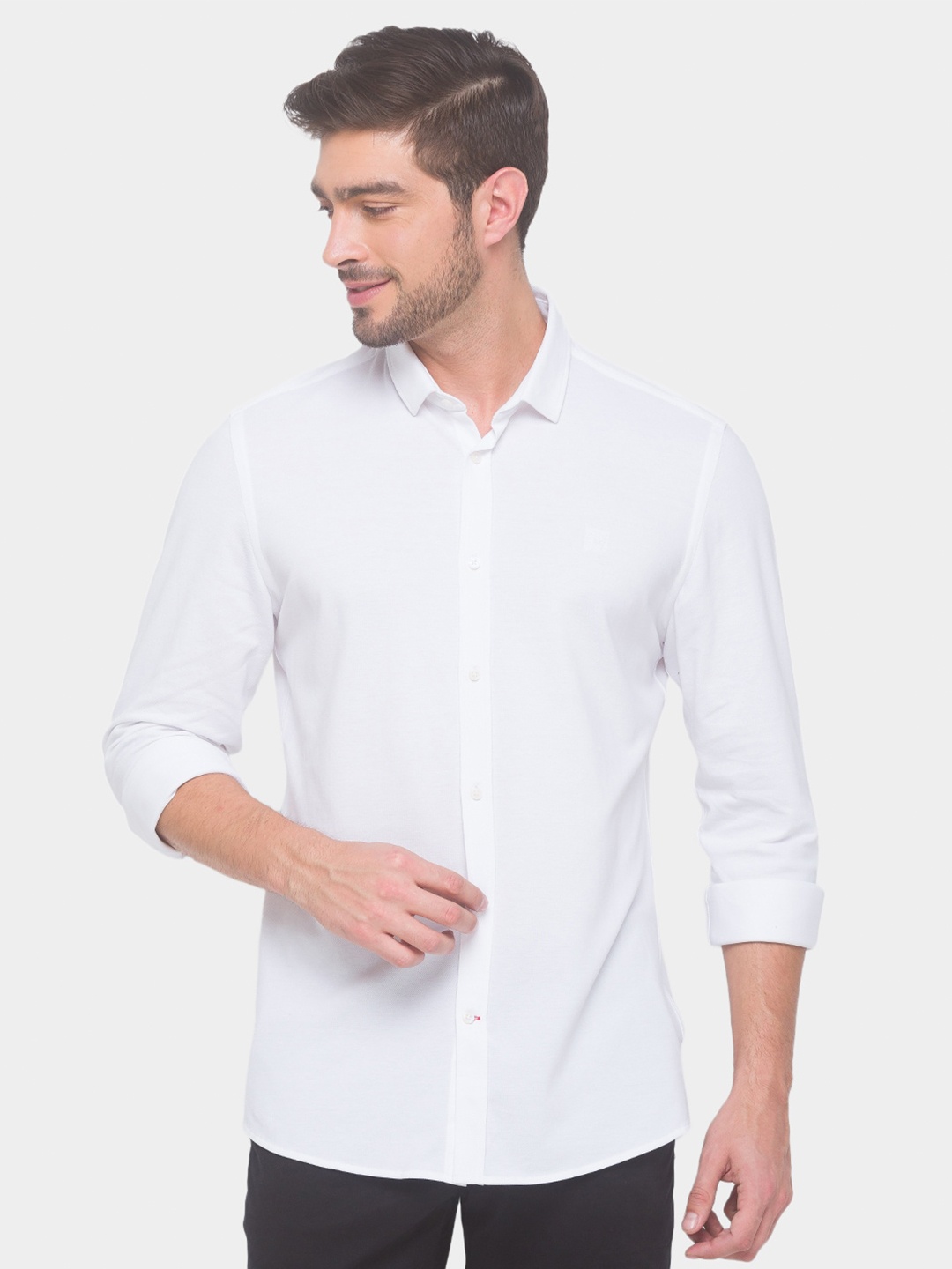 

Being Human Men White Solid Comfort Regular Fit Casual Shirt