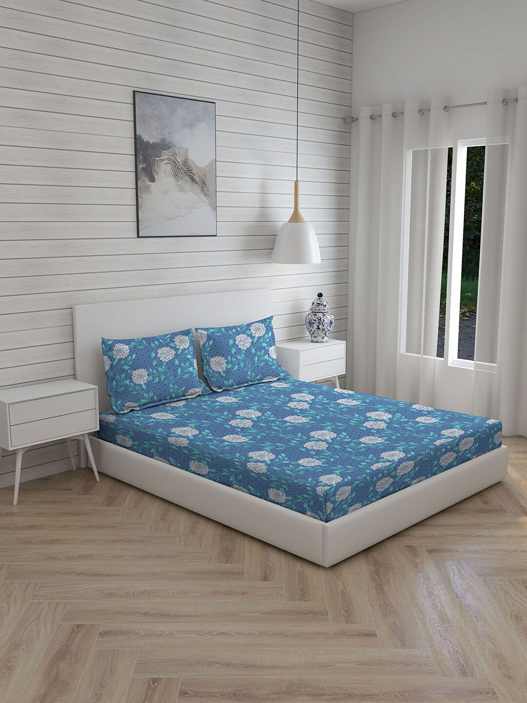 

Layers Blue & White Floral Cotton King Bedsheet with 2 Pillow Covers
