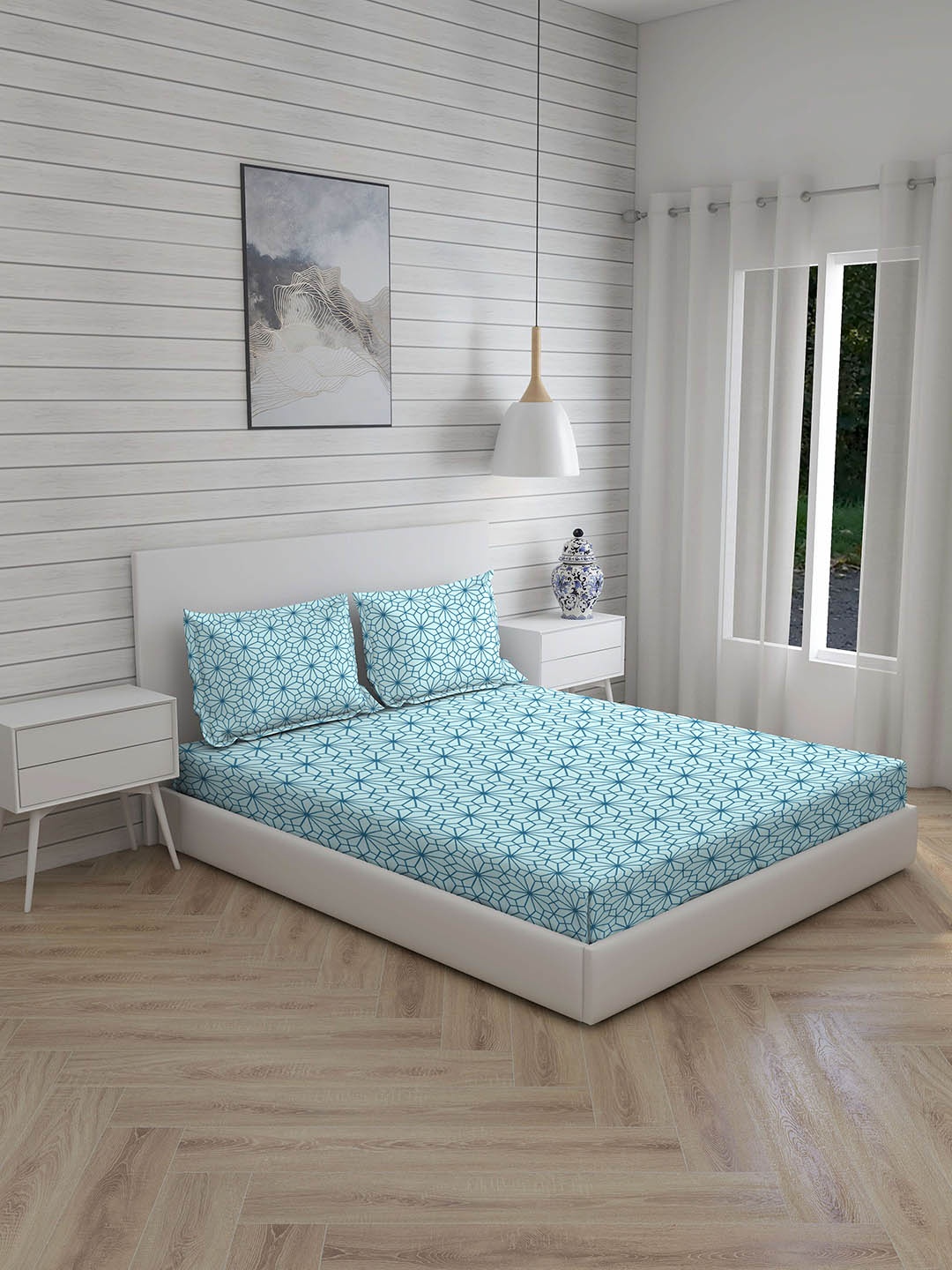 

Layers Blue & Teal 230 TC Cotton Geometric King Bedsheet with 2 Pillow Covers