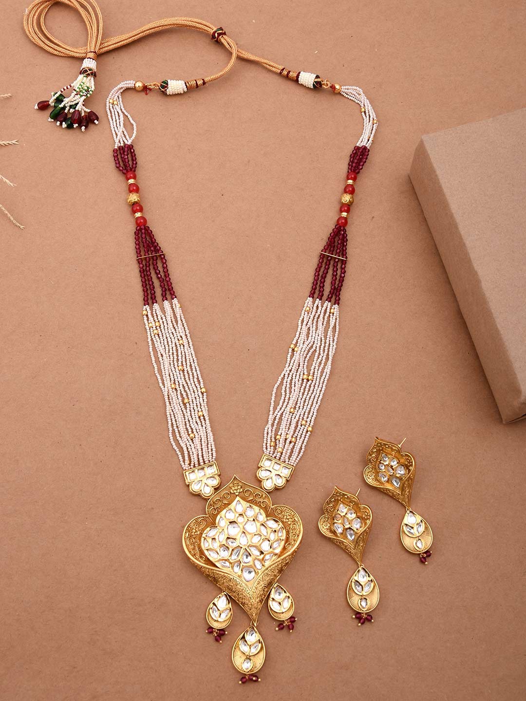 

Tistabene Red & Gold-Plated Traditional Kundan Meena Designer Necklace Set