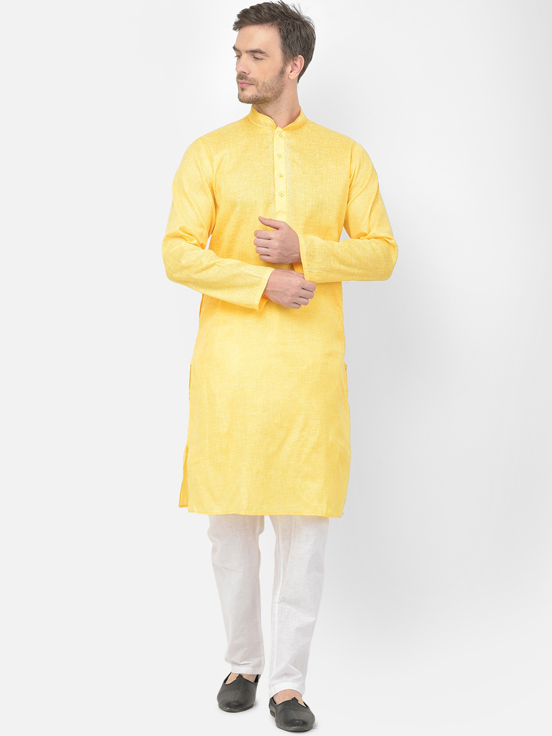 

SG LEMAN Men Yellow Ethnic Motifs Embroidered Pure Cotton Kurta with Pyjamas