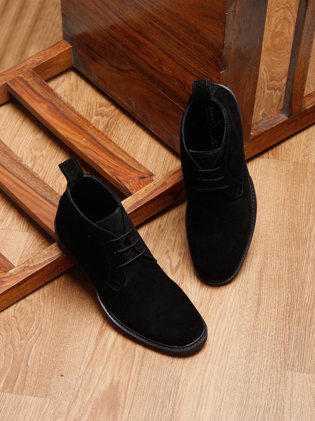 

LOUIS STITCH Men Black Suede Derbys