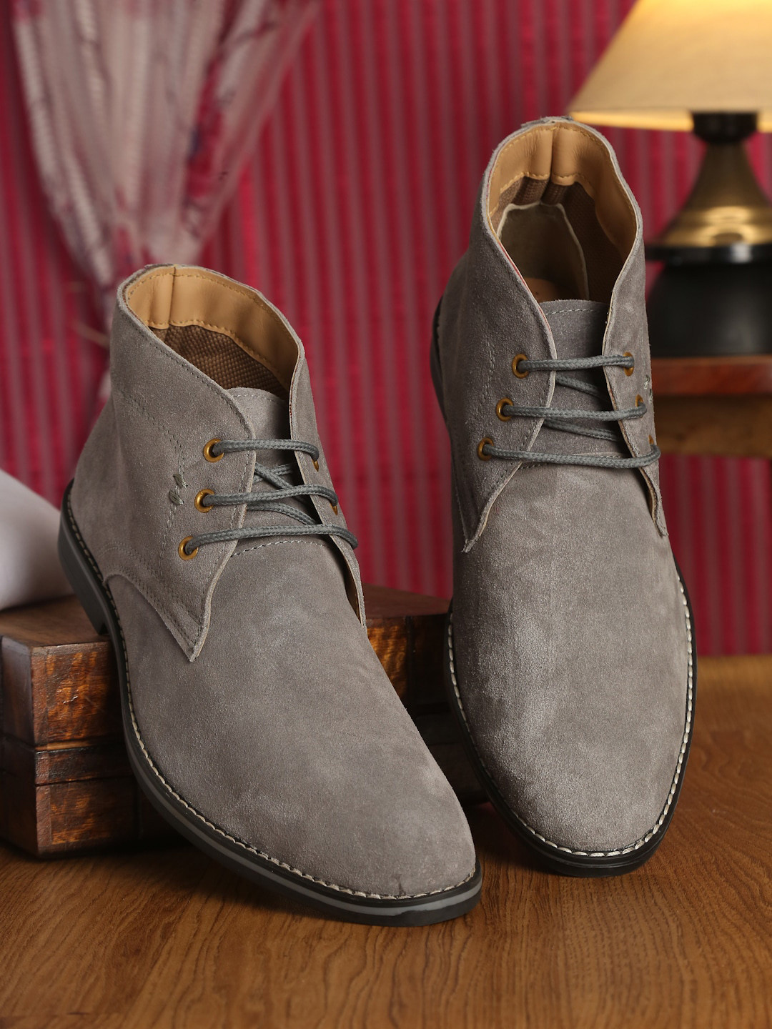 

LOUIS STITCH Men Grey Suede Lightweight Flat Boots