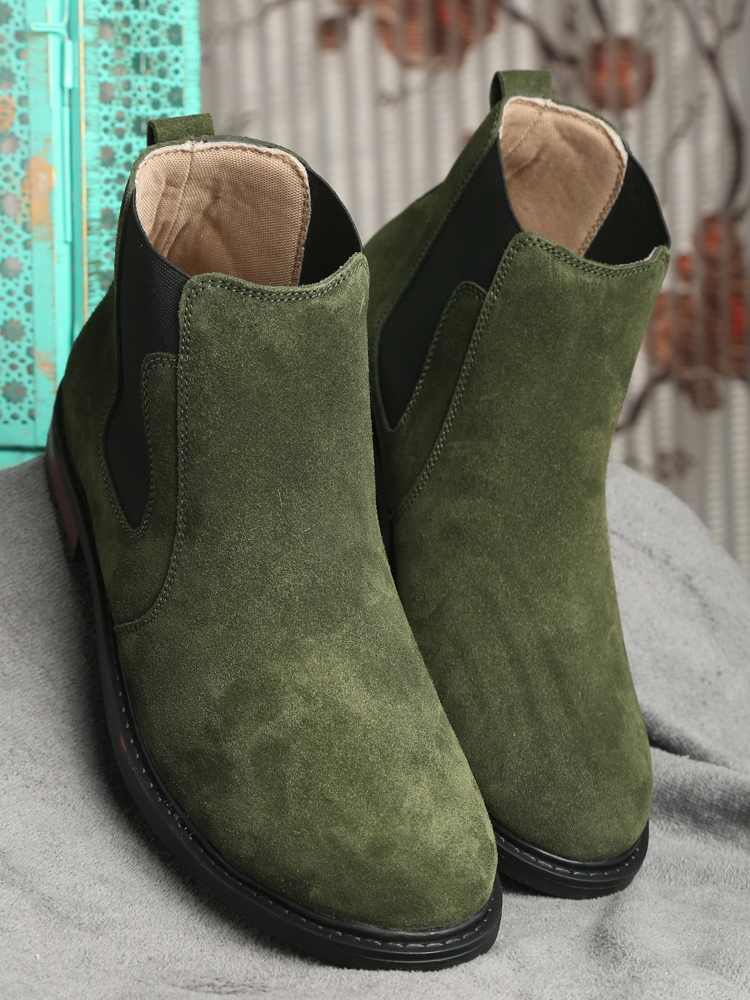 

LOUIS STITCH Men Green Suede Lightweight Flat Boots