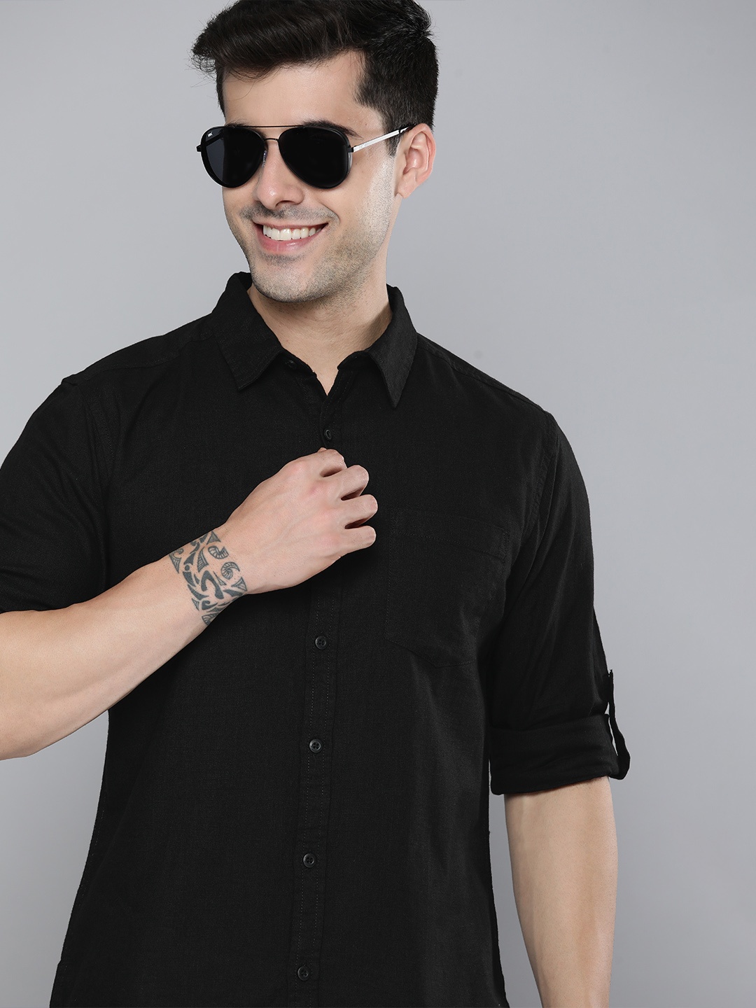 

HERE&NOW Men Black Solid Slim Fit Pure Cotton Casual Shirt