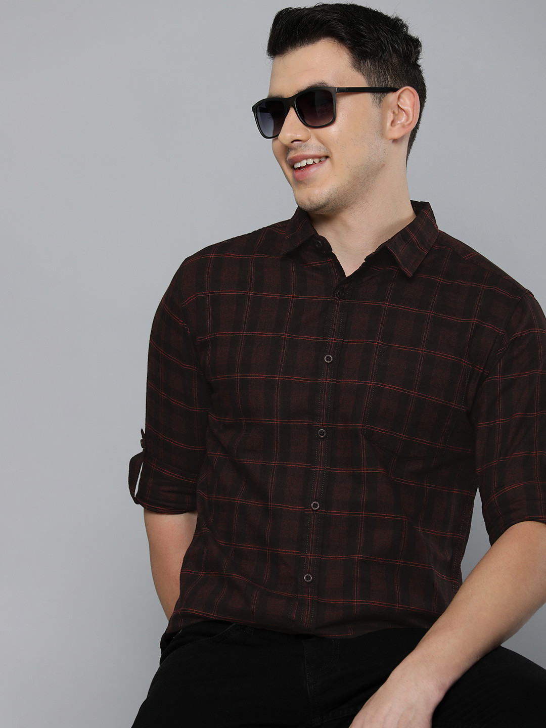 

HERE&NOW Men Red Slim Fit Checked Pure Cotton Casual Shirt
