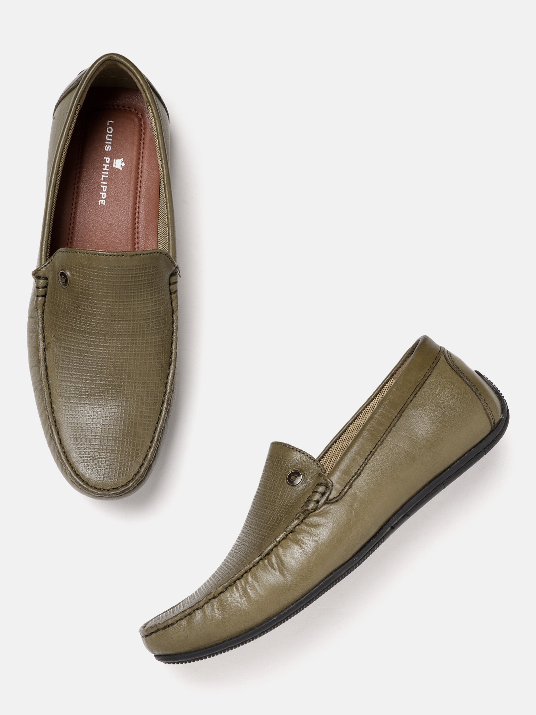 

Louis Philippe Men Olive Green Textured Leather Driving Shoes