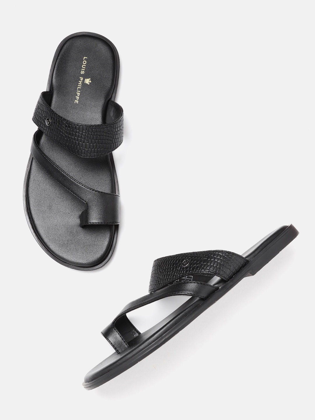 

Louis Philippe Men Black Crocs Textured Comfort Sandals