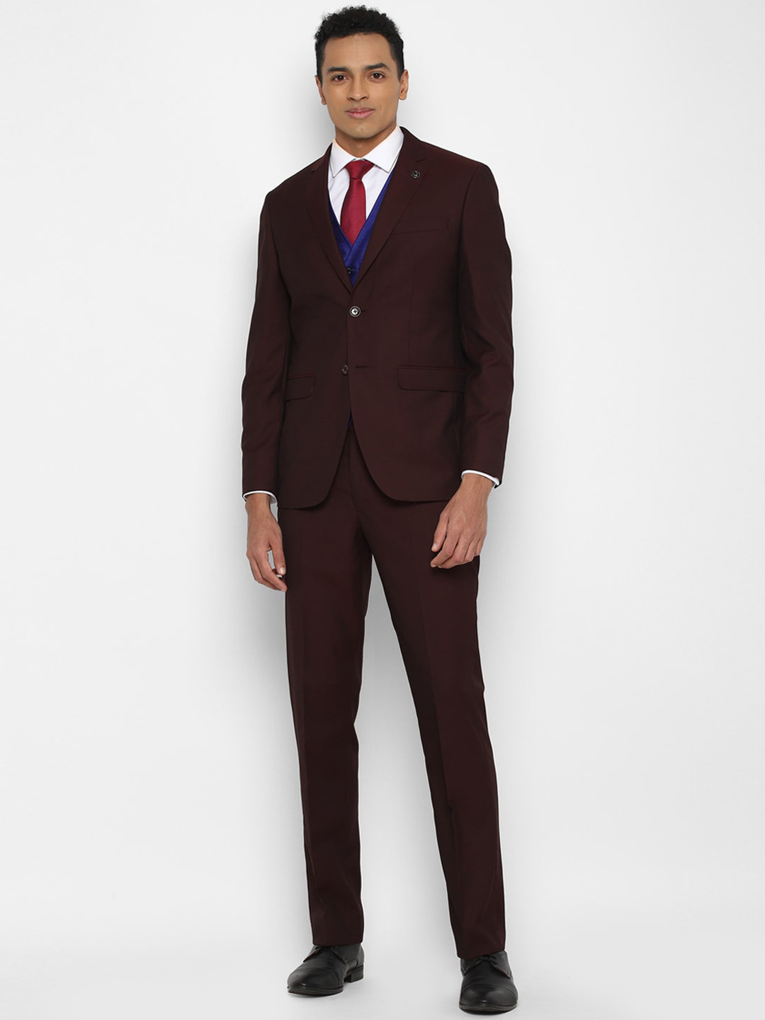 

Allen Solly Men Maroon Solid Slim-Fit Single-Breasted 3-Piece Formal Suit