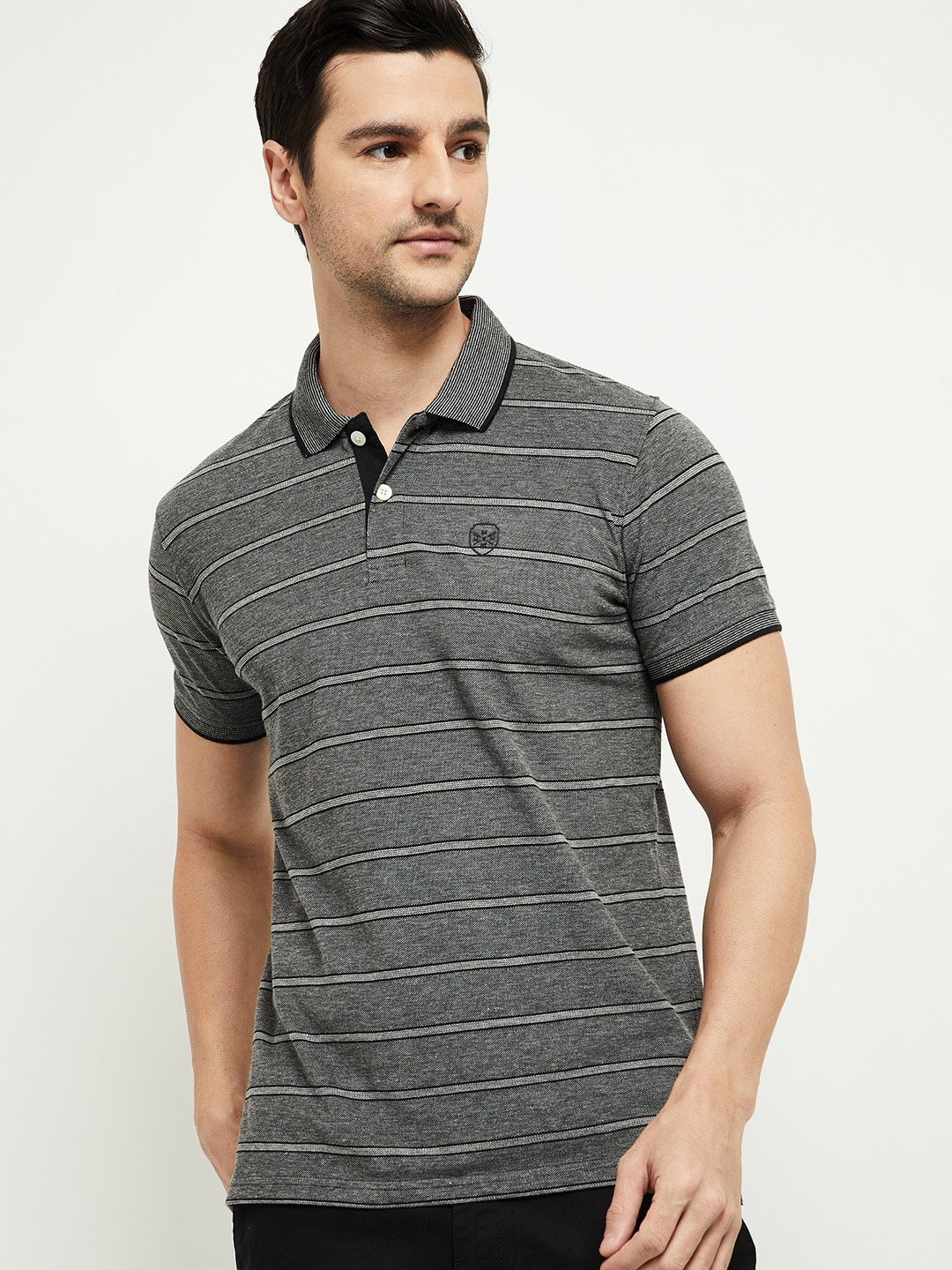 

max Men Grey Striped Polo Collar Applique T-shirt