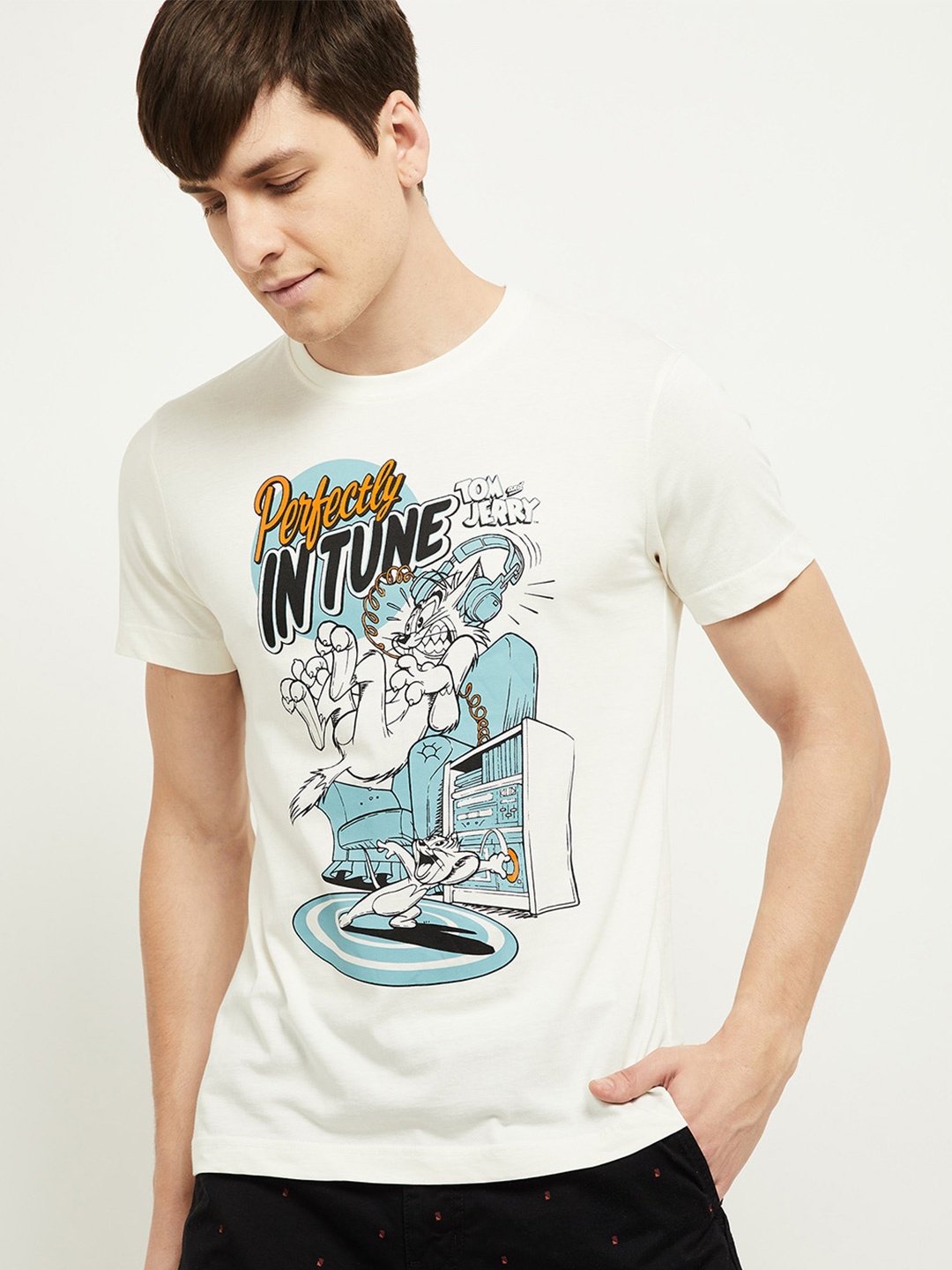 

max Men Off White Printed Cotton T-shirt