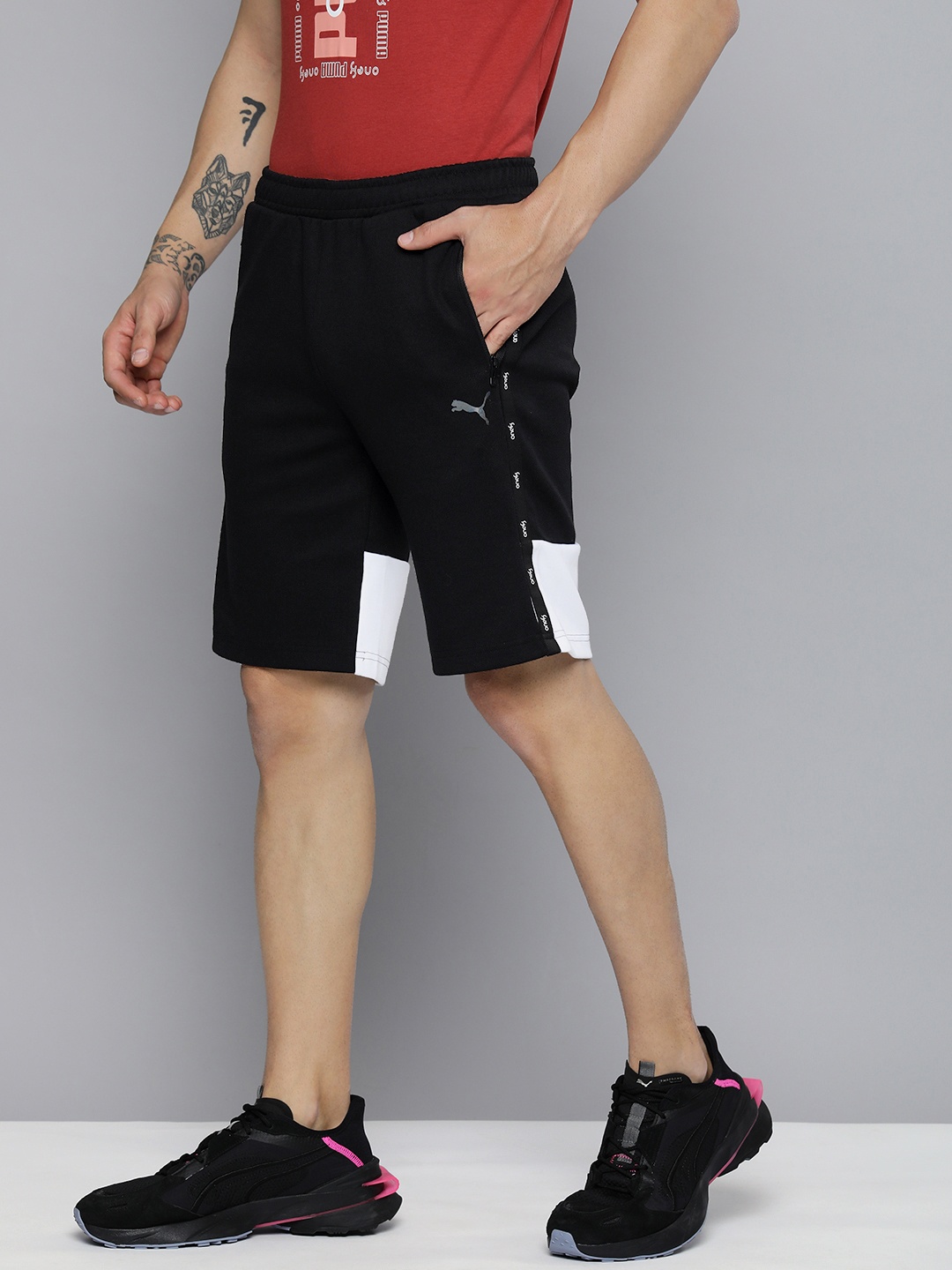 

one8 x PUMA Men Black & White Colourblocked Slim Fit Virat Kohli Sports Shorts