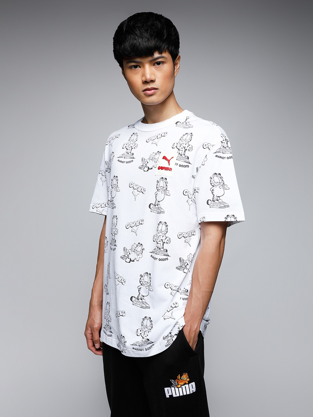 

Puma Men White & Black GARFIELD Printed T-shirt