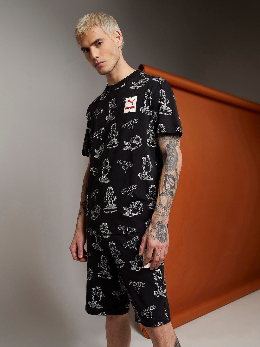 

Puma Men Black & White GARFIELD Printed Men's T-shirt