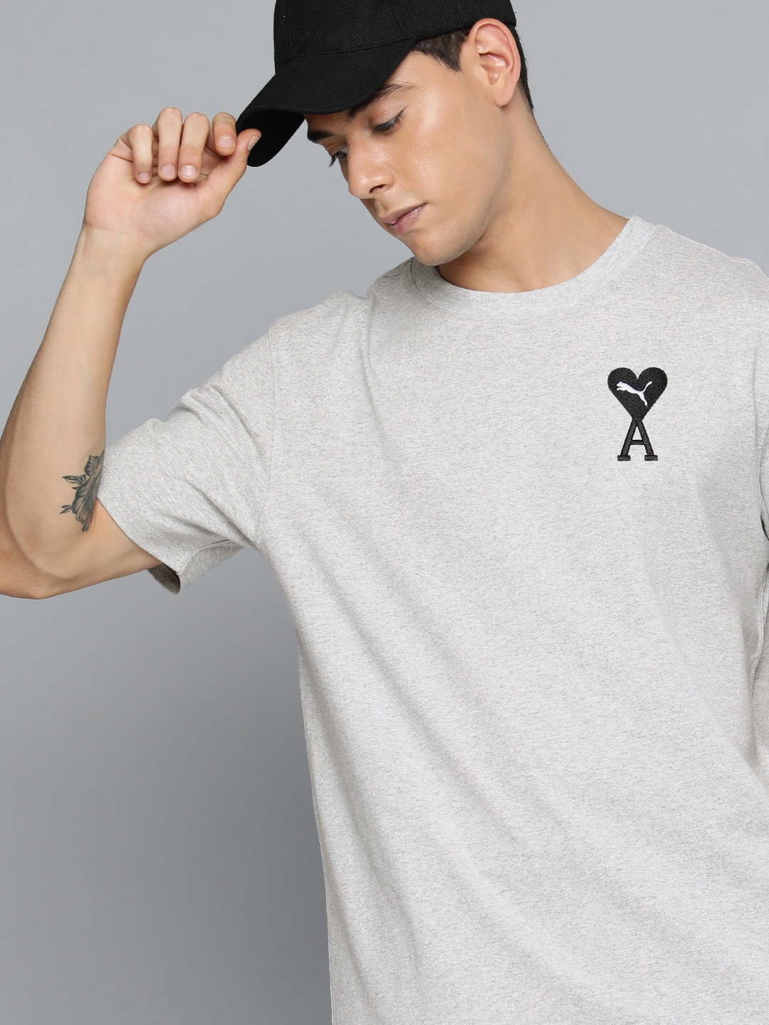 

Puma Men Grey & Black Graphic Printed T-shirt