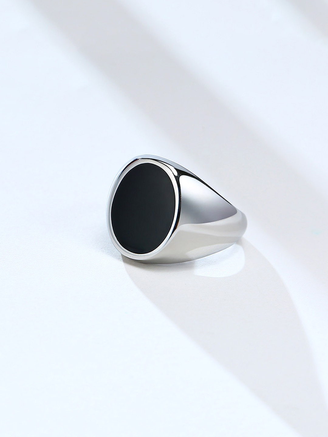 

Yellow Chimes Men Silver-toned Stainless Steel Oval Ring