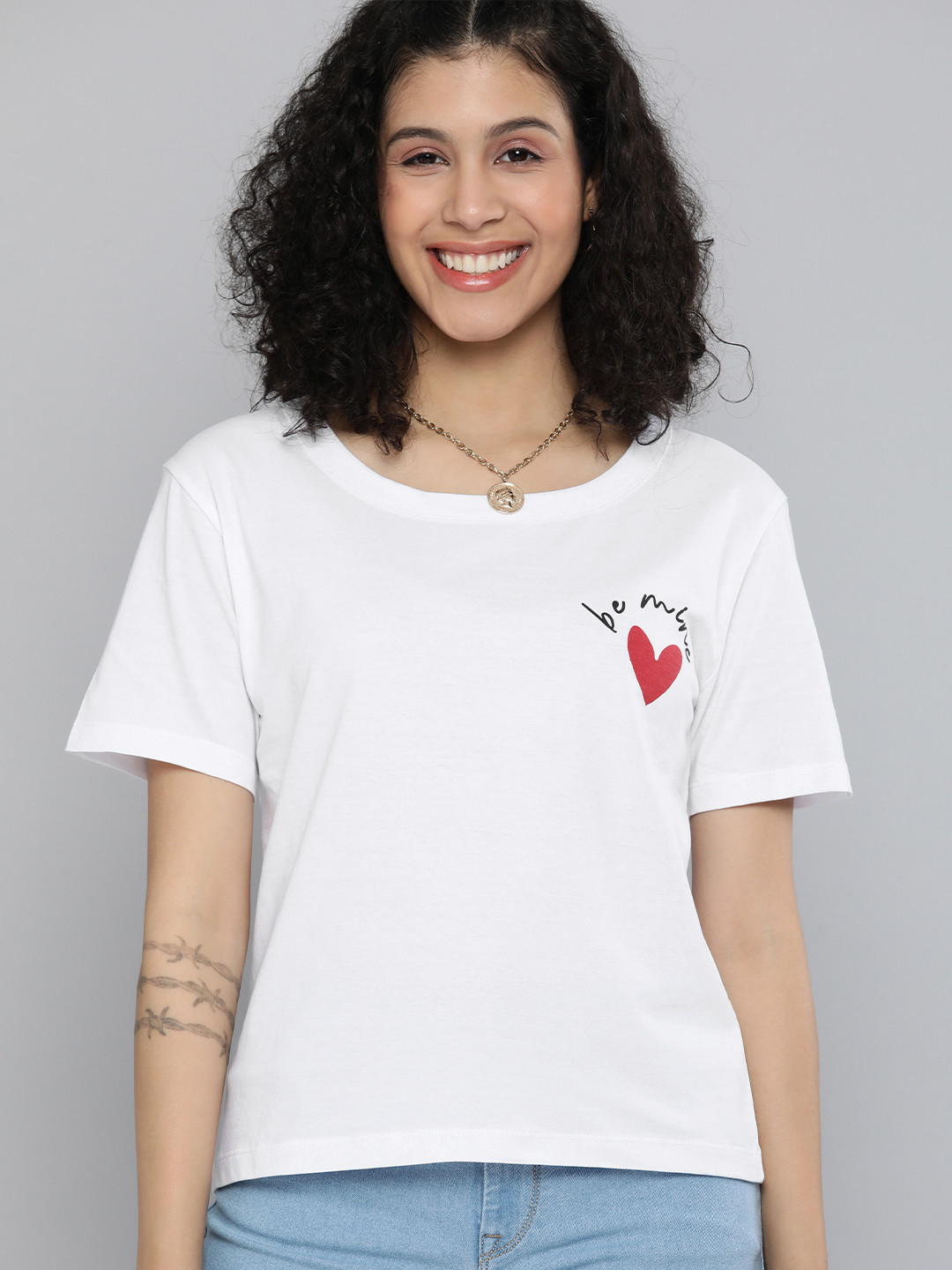 

HERE&NOW Women White Solid Drop-Shoulder Sleeved Casual T-shirt