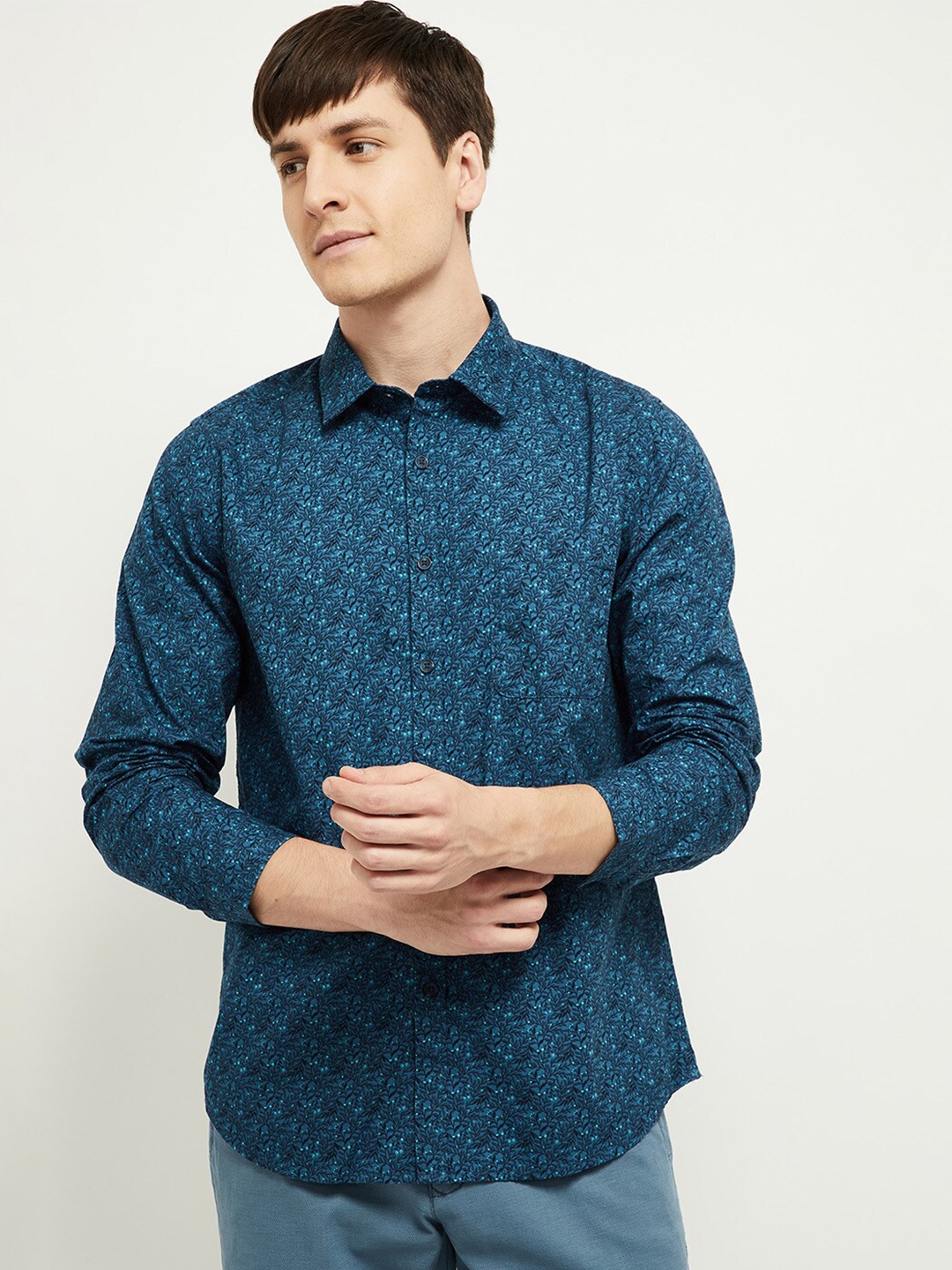 

max Men Navy Blue Comfort Regular Fit Floral Printed Pure Cotton Casual Shirt