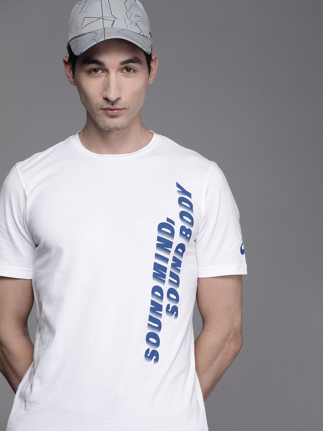 

ASICS Men White & Blue Typography Printed Pure Cotton T-shirt