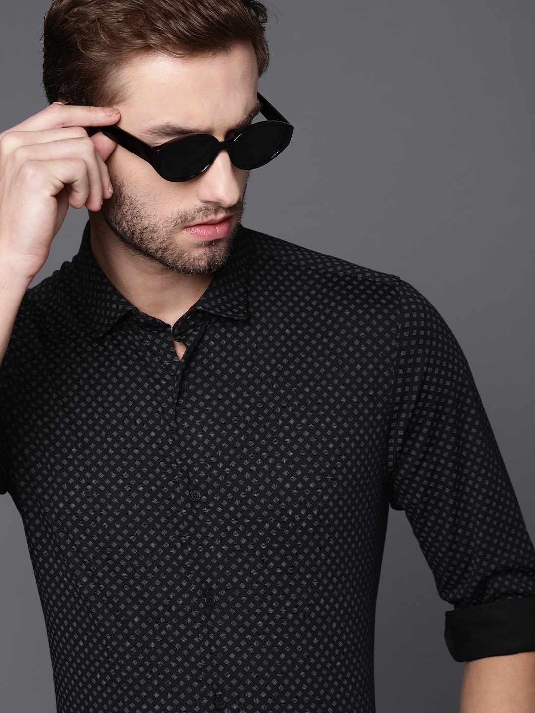 

Louis Philippe Ath Work Men Black Super Slim Fit Printed Smart Casual Shirt