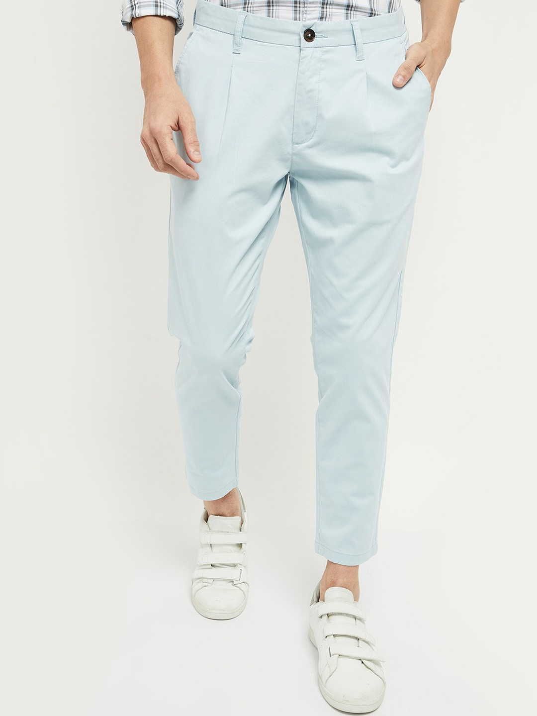 

max Men Blue Pleated Trousers