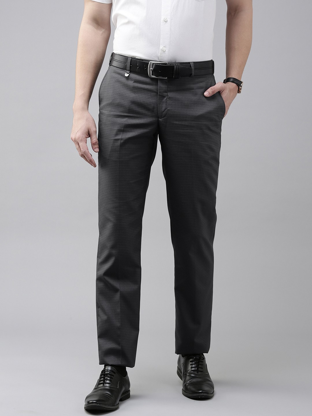 

Park Avenue Men Dark Grey Checked Formal Trousers