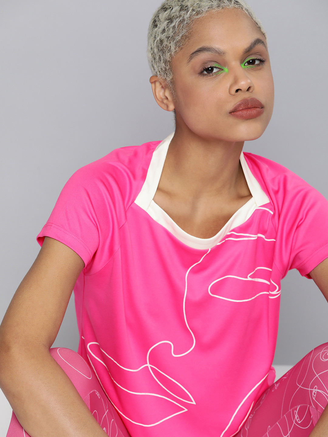 

HRX By Hrithik Roshan Running Women FUCHIA PINK Rapid-Dry Typography Tshirts, Fuchsia