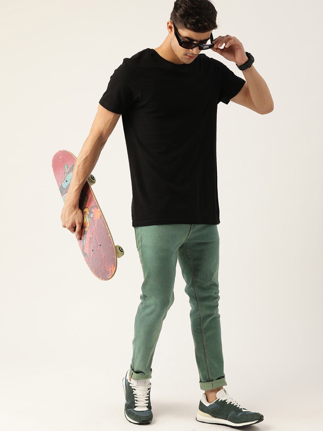 

Kook N Keech Men Green Solid Skinny Fit Stretchable Jeans