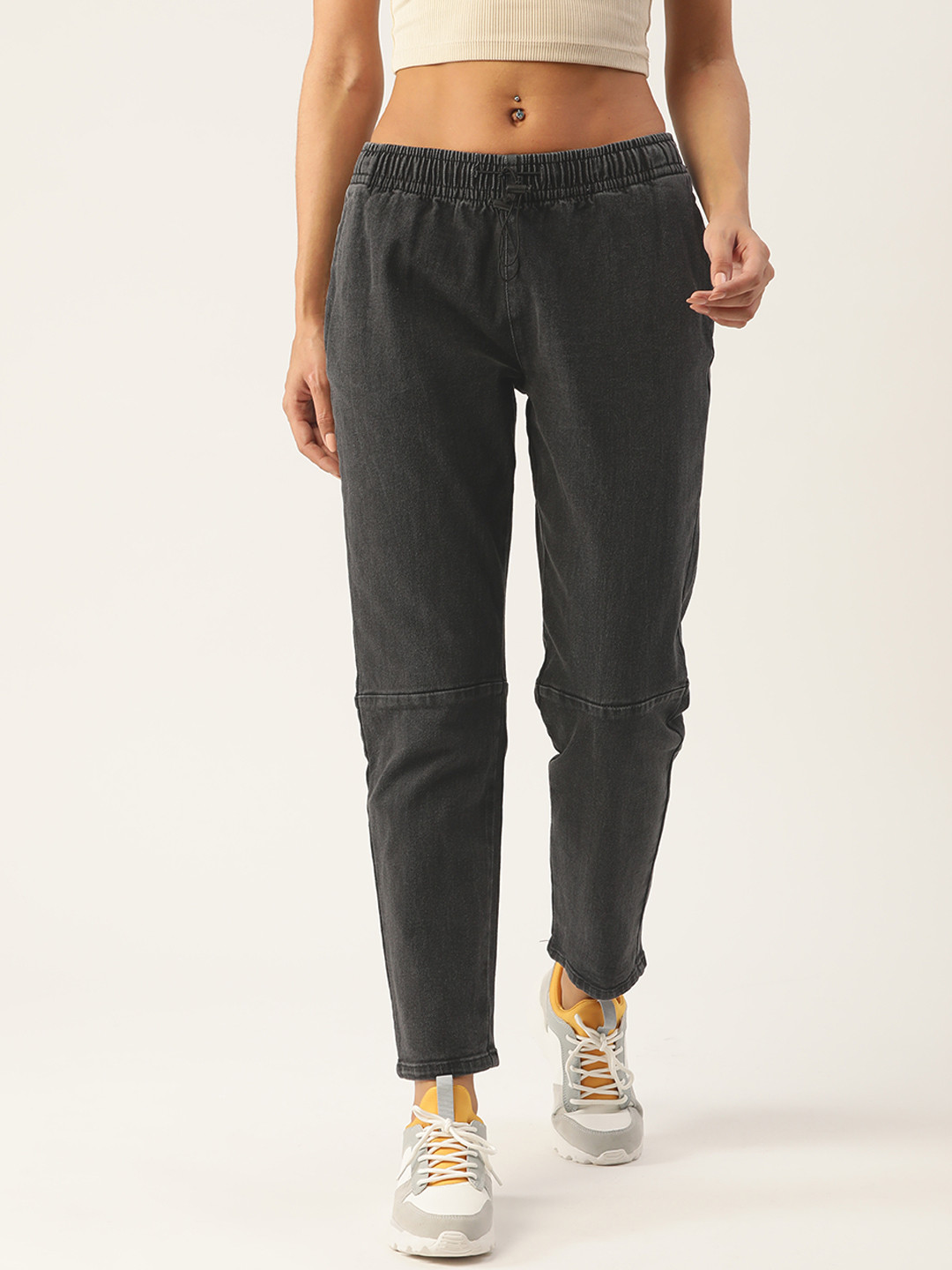 

Kook N Keech Women Charcoal Solid Relaxed Fit Stretchable Jeans