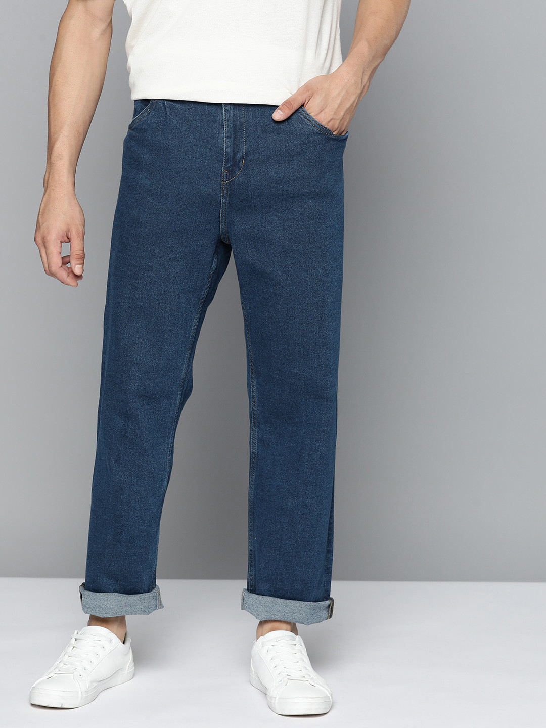 

Mast & Harbour Men Navy Blue Straight Fit Stretchable Jeans