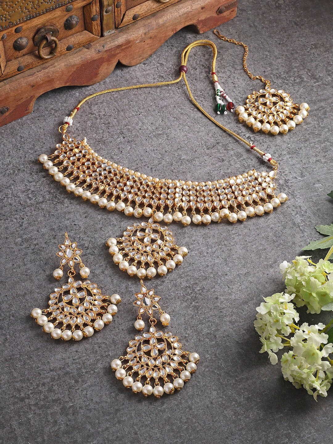 

ZENEME Gold-Plated White Kundan Studded & Beaded Meenakari Jewellery Set